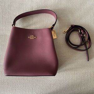 Mauve Coach Town Bucket Bag
